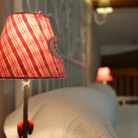 Gite " Suzon" A Peyroutas Vignonet St Emilion Exterior foto