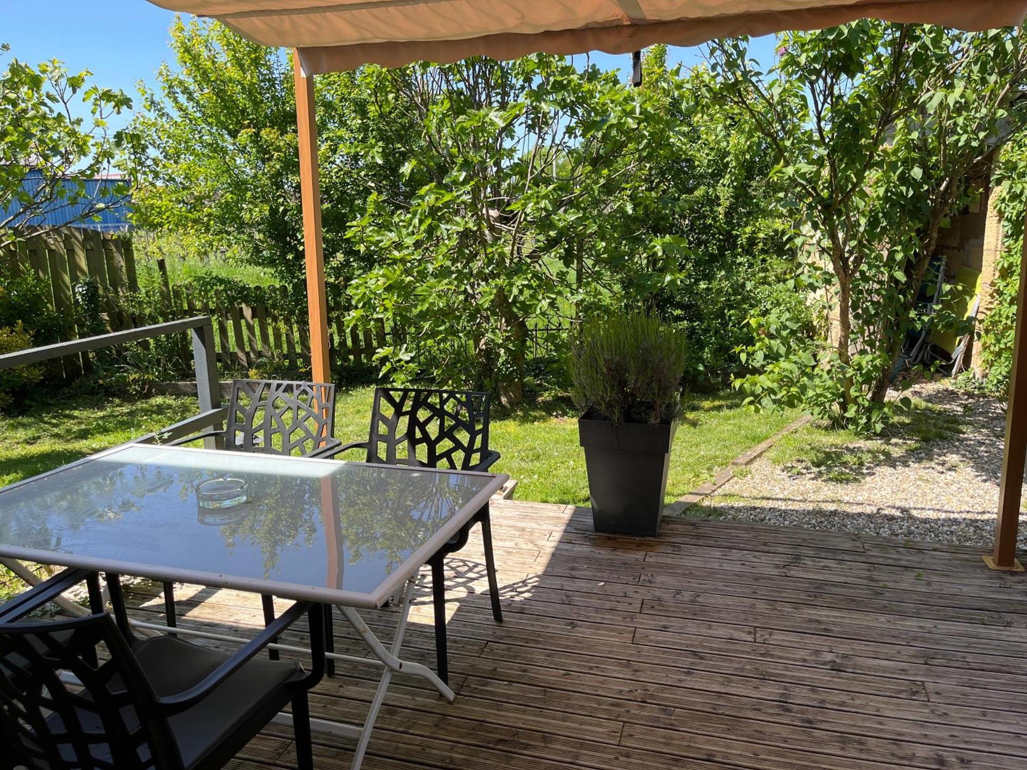 Gite " Suzon" A Peyroutas Vignonet St Emilion Exterior foto